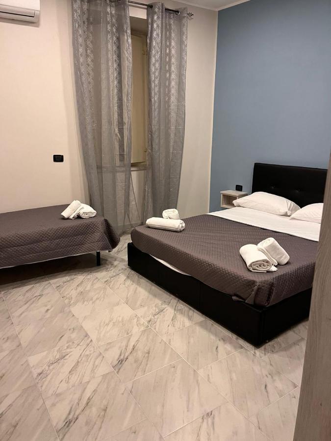 Hotel Porta A Porta Naples Extérieur photo